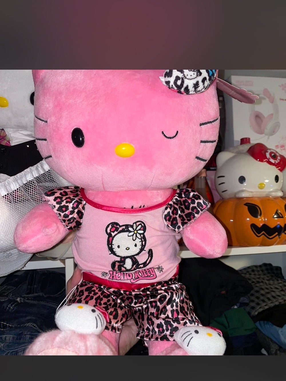 Hello Kitty build a bear